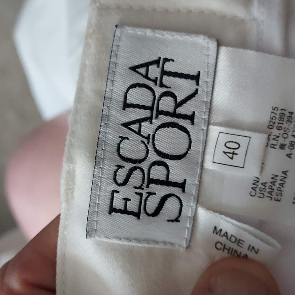 ESCADA SPORT - Picture 7 of 8